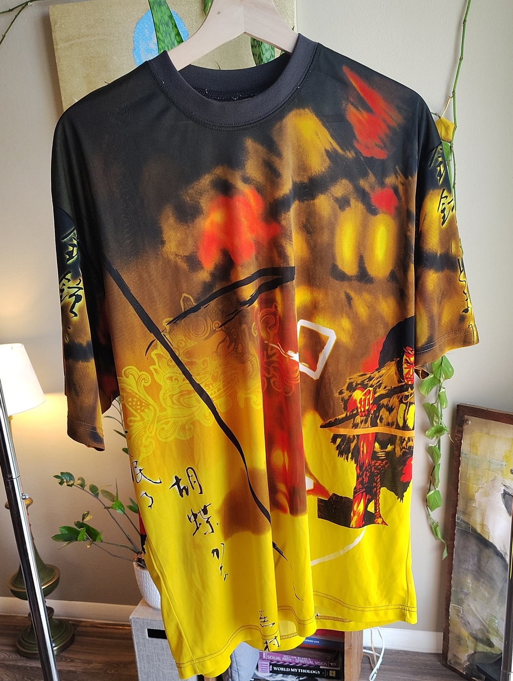 Samurai Graphic Short-Sleeve Shirt in Yellow & Black